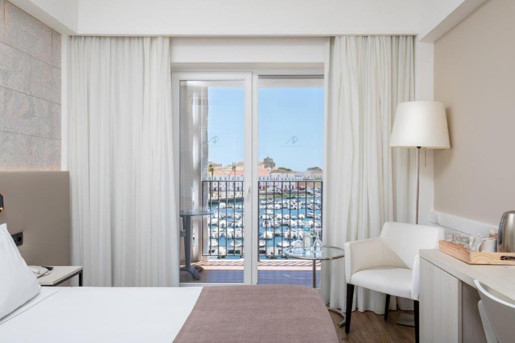 Double or Twin Room Marina View,1592872924:JPEG